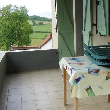 Ferienhaus House With One Bedroom In With Enclosed Garden Auzon